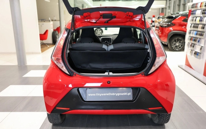 Toyota Aygo cena 38850 przebieg: 56102, rok produkcji 2015 z Świeradów-Zdrój małe 596